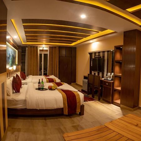 Hotel Satkar Pvt Ltd Ποκάρα Εξωτερικό φωτογραφία
