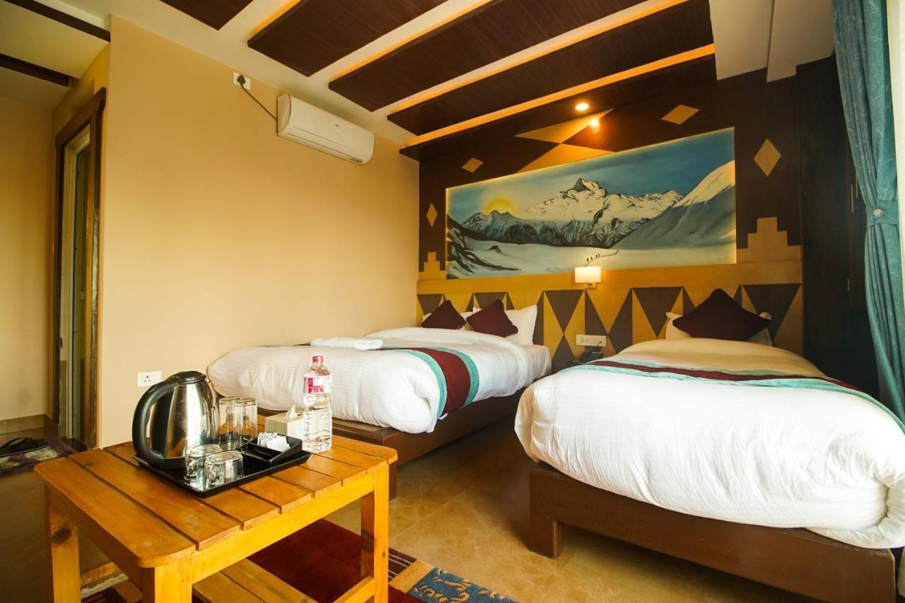 Hotel Satkar Pvt Ltd Ποκάρα Εξωτερικό φωτογραφία